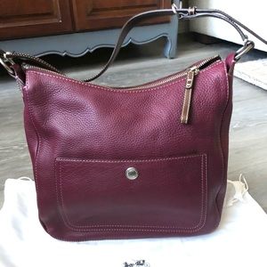 Coach Chelsea F10891 Burgundy Pebble Leather